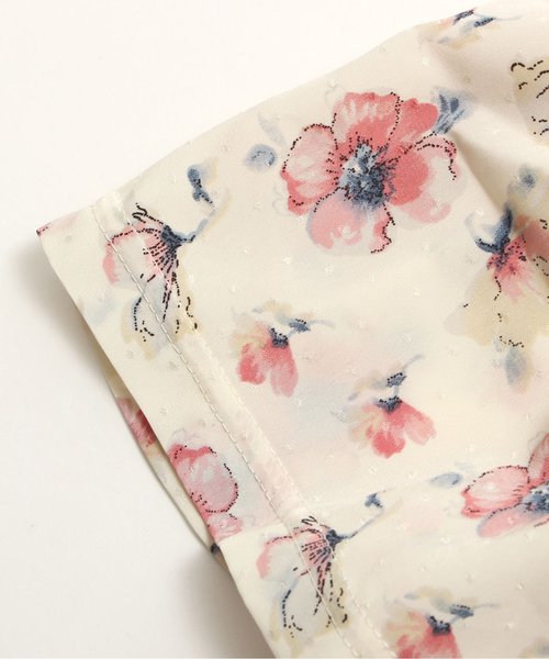 apres les cours（アプレレクール）の「花柄キャミレイヤードТシャツ（Tシャツ/カットソー・キッズ・グレー/オフホワイト/ネイビー・80/140/110/130/90/100/120）」の6枚目の写真