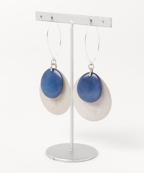 KU-CROISSANT(クークロワッサン)の「【NODOVA】Paris HAVANE ピアス(ピアス(両耳用)・レディース・パープル/イエロー/グリーン/ブルー/アイボリー/ネイビー/ブラウン/レッド/マルチ/ピンク/ターコイズブルー/グレー/オレンジ/オリーブ/ホワイト/ライトブルー/ダークブルー/アクア/テラコッタ/ダークグレー/ブラウン系その他・ONE SIZE)」の2枚目の写真
