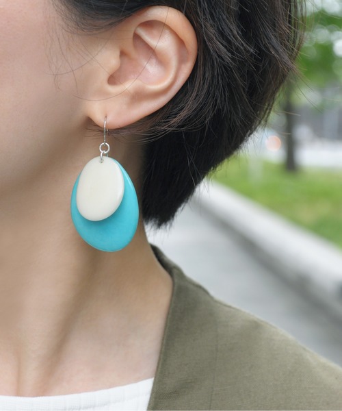 KU-CROISSANT(クークロワッサン)の「【NODOVA】Paris HAVANE ピアス(ピアス(両耳用)・レディース・パープル/イエロー/グリーン/ブルー/アイボリー/ネイビー/ブラウン/レッド/マルチ/ピンク/ターコイズブルー/グレー/オレンジ/オリーブ/ホワイト/ライトブルー/ダークブルー/アクア/テラコッタ/ダークグレー/ブラウン系その他・ONE SIZE)」の15枚目の写真