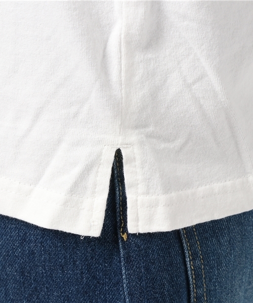 Daily russet(デイリー ラシット)の「スマイルポケットプリントTシャツ(Tシャツ/カットソー・レディース・ネイビー/ブラック/アイボリー/オフホワイト・MEDIUM)」の7枚目の写真