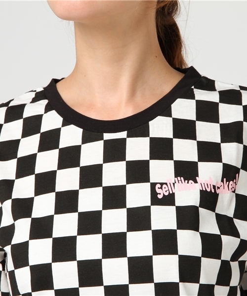 WEGO（ウィゴー）の「WEGO/フラッグチェックプリントカットソー（Tシャツ/カットソー・レディース・ホワイト/ブラック系その他2・FREE）」の7枚目の写真