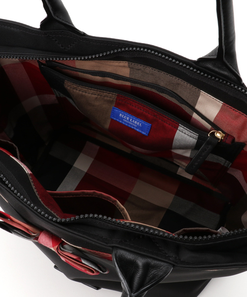 BLUE LABEL CRESTBRIDGE（ブルーレーベルクレストブリッジ）の「クレストブリッジチェックリボントートバッグ　ラージ（トートバッグ・レディース・ブラック/ネイビー・X）」の8枚目の写真
