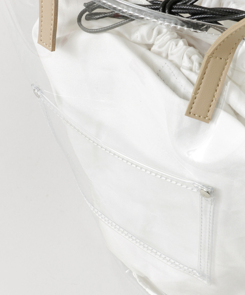 URBAN RESEARCH（アーバンリサーチ）の「PVCクリアトート（トートバッグ・レディース・ブラック/クリア・FREE）」の12枚目の写真