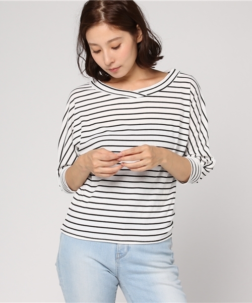 IMAGE COLLECTION(イマージュコレクション)の「ボーダードルマンカットソー(Tシャツ/カットソー・レディース・ブラック系その他/ホワイト系その他・M/S/L)」の2枚目の写真