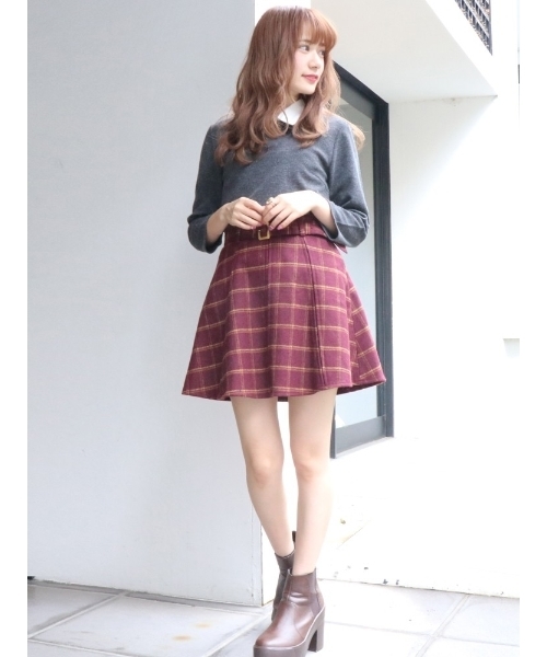 dazzlin（ダズリン）の「グッドガールトップス（Tシャツ/カットソー・レディース・ブラック/グレー/キャメル/ボルドー・MEDIUM/SMALL）」の5枚目の写真