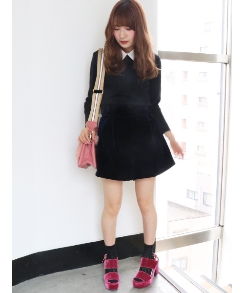 dazzlin（ダズリン）の「グッドガールトップス（Tシャツ/カットソー・レディース・ブラック/グレー/キャメル/ボルドー・MEDIUM/SMALL）」の12枚目の写真