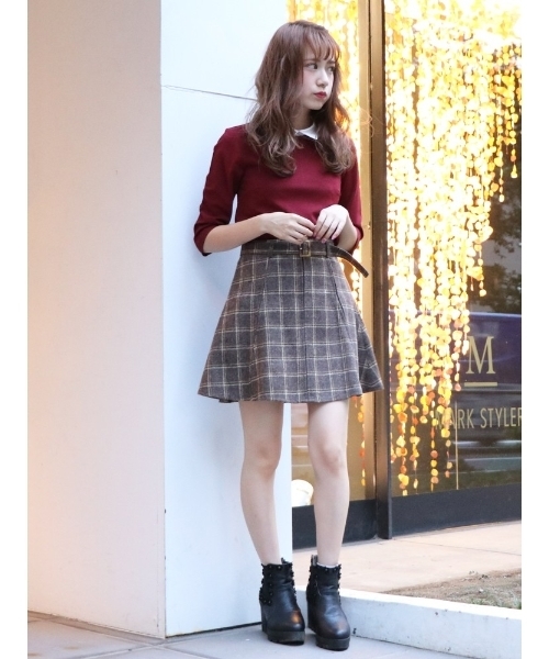 dazzlin（ダズリン）の「グッドガールトップス（Tシャツ/カットソー・レディース・ブラック/グレー/キャメル/ボルドー・MEDIUM/SMALL）」の17枚目の写真