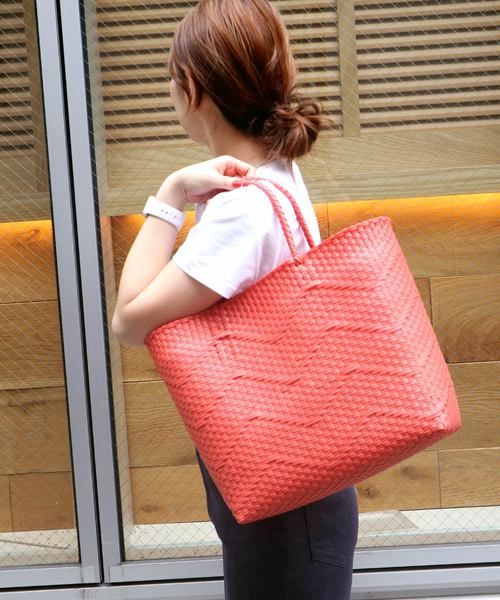 salle de bal（サルデバル）の「メルカドバック　/かご編みバック / お買いものバック/市場のバッグ（トートバッグ・レディース・ホワイト/ブラック/イエロー/ブルー/その他1/その他2/オレンジ・FREE）」の7枚目の写真
