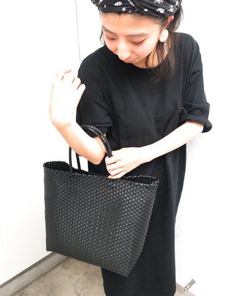 salle de bal（サルデバル）の「メルカドバック　/かご編みバック / お買いものバック/市場のバッグ（トートバッグ・レディース・ホワイト/ブラック/イエロー/ブルー/その他1/その他2/オレンジ・FREE）」の4枚目の写真