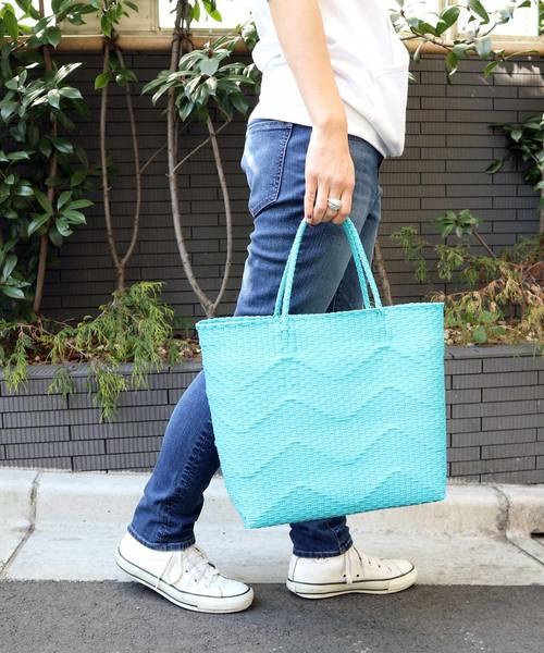 salle de bal（サルデバル）の「メルカドバック　/かご編みバック / お買いものバック/市場のバッグ（トートバッグ・レディース・ホワイト/ブラック/イエロー/ブルー/その他1/その他2/オレンジ・FREE）」の17枚目の写真