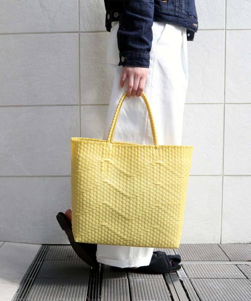 salle de bal（サルデバル）の「メルカドバック　/かご編みバック / お買いものバック/市場のバッグ（トートバッグ・レディース・ホワイト/ブラック/イエロー/ブルー/その他1/その他2/オレンジ・FREE）」の11枚目の写真