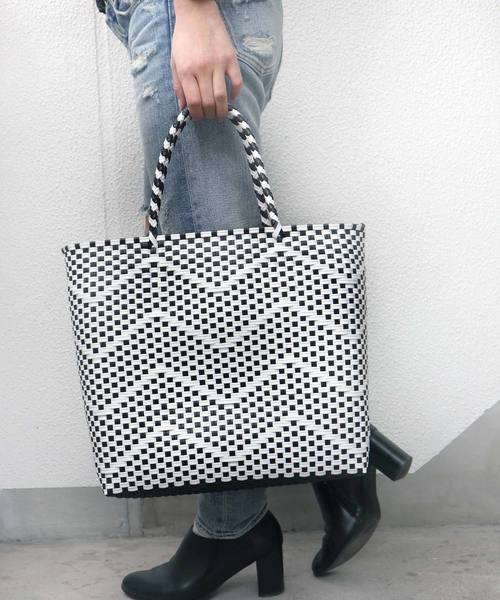 salle de bal（サルデバル）の「メルカドバック　/かご編みバック / お買いものバック/市場のバッグ（トートバッグ・レディース・ホワイト/ブラック/イエロー/ブルー/その他1/その他2/オレンジ・FREE）」の19枚目の写真