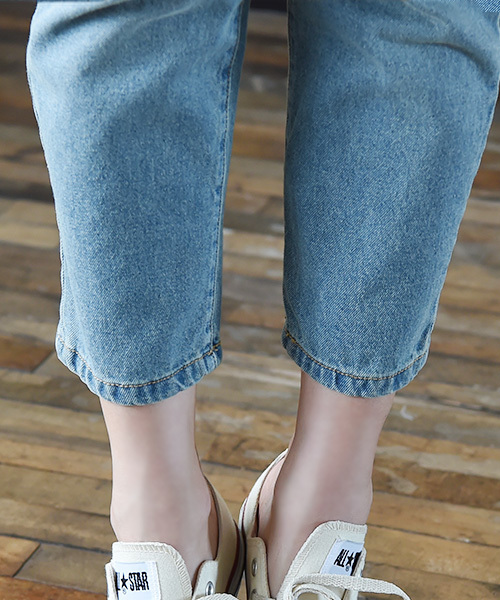 Luz Llena（ラズレナ）の「クラッシュストレートデニムパンツ（デニムパンツ・レディース・ブルー/サックスブルー・MEDIUM/LARGE）」の12枚目の写真