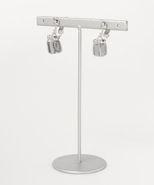 tone(トーン)の「【Eeny,meeny,miny,moe*】wish box earring(イヤリング・レディース・ホワイト/ピンク/ピンク系その他/ワイン/その他1/クリア/その他2/ピンク系その他2/ラベンダー/ターコイズブルー・FREE)」の10枚目の写真