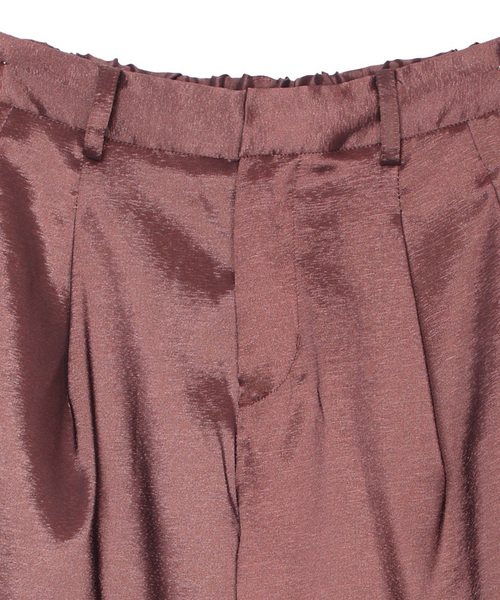 Ameri（アメリ）の「GLOSSY COLOR PANTS（その他パンツ・レディース・ブラック/ピンク/グリーン・SMALL/MEDIUM）」の10枚目の写真