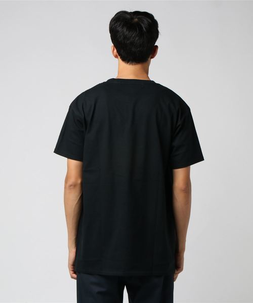 AKM Contemporary(エイケイエムコンテンポラリー)の「AKM Contemporary(エイケイエムコンテンポラリー)メッセージプリントTシャツ(Tシャツ/カットソー・メンズ・オレンジ/ホワイト/ライトグレー/ブラック・SMALL/MEDIUM/LARGE/X-LARGE)」の13枚目の写真