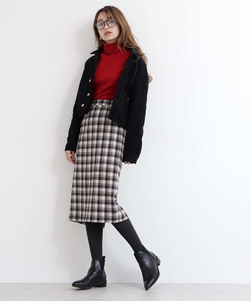 N.（N. Natural Beauty Basic）（エヌエヌナチュラルビューティーベーシック）の「コーデュロイカバーオール（ＵＮＩＶＥＲＳＡＬ　ＯＶＥＲＡＬＬ（カバーオール・レディース・ブラック/カーキ・MEDIUM）」の8枚目の写真