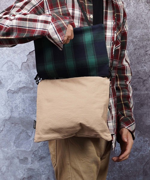おしゃれスタ(オシャレスタ)の「Healthknit Product 親子ツインサコッシュ(LS)(ショルダーバッグ・メンズ・ベージュ/グレー/アイボリー/モカ・FREE)」の8枚目の写真
