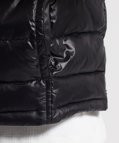 DESIGNWORKS(デザインワークス)の「インナーダウン脱着ナイロンフーデットコート(ステンカラーコート・メンズ・カーキ/ブルー/ブラック/ベージュ・44/46/48/50)」の6枚目の写真