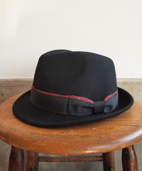 BEAUTY&YOUTH UNITED ARROWS（ビューティーアンドユースユナイテッドアローズ）の「BYBC ∵フェルトコモンリボンハット ◆§5（ハット・レディース・ブラック/グレー・FREE）」の3枚目の写真