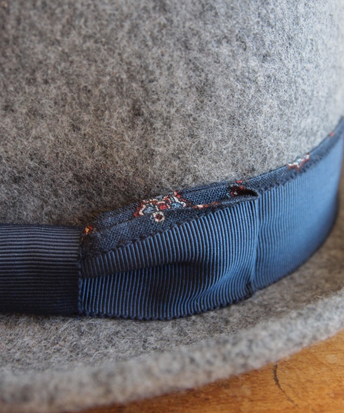 BEAUTY&YOUTH UNITED ARROWS（ビューティーアンドユースユナイテッドアローズ）の「BYBC ∵フェルトコモンリボンハット ◆§5（ハット・レディース・ブラック/グレー・FREE）」の6枚目の写真