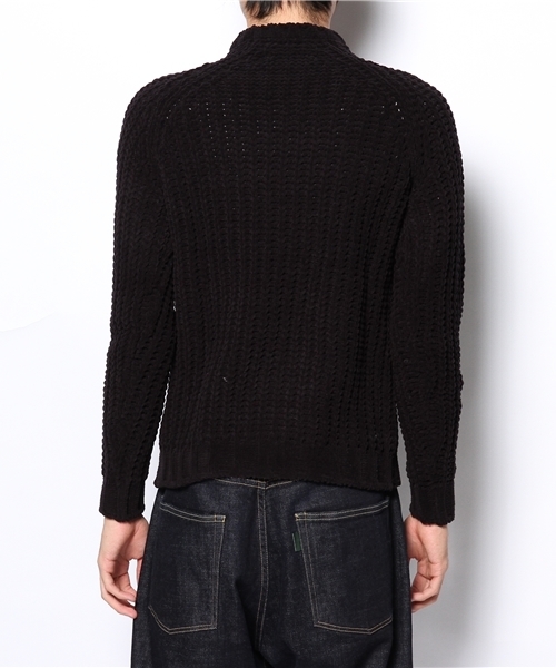 BEAMS LIGHTS Men's（ビームスライツ メンズ）の「□nuur. / ローゲージモール（ニット/セーター・メンズ・ブラック/ゴールド・46）」の4枚目の写真