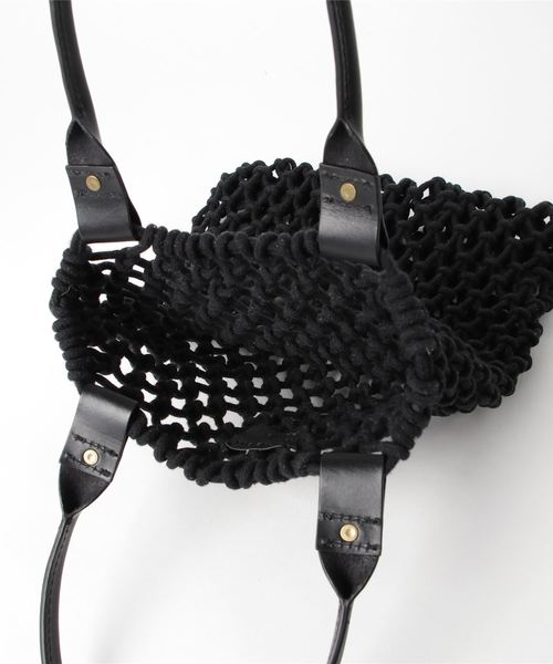 MAISON N.H PARIS(メゾンエヌアッシュパリ)の「MAISON N.H PARIS (メゾン エヌ アッシュ パリ)GOA PM COTTON LEATHER HAND BAG(かごバッグ・レディース・ブラック/ベージュ・FREE)」の5枚目の写真