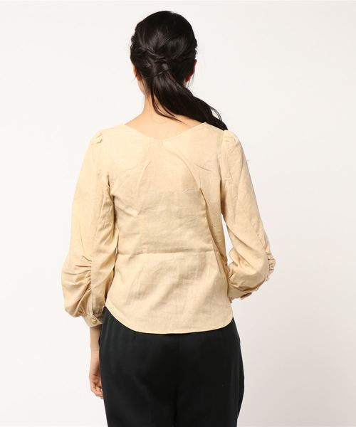 SESTO（セスト）の「パフスリーブメタル釦ブラウス（シャツ/ブラウス・レディース・カーキ/ベージュ/ブラック/ホワイト・M）」の9枚目の写真