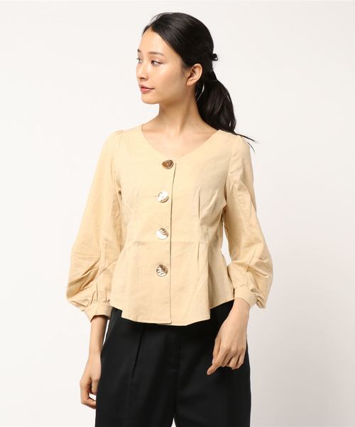 SESTO（セスト）の「パフスリーブメタル釦ブラウス（シャツ/ブラウス・レディース・カーキ/ベージュ/ブラック/ホワイト・M）」の6枚目の写真