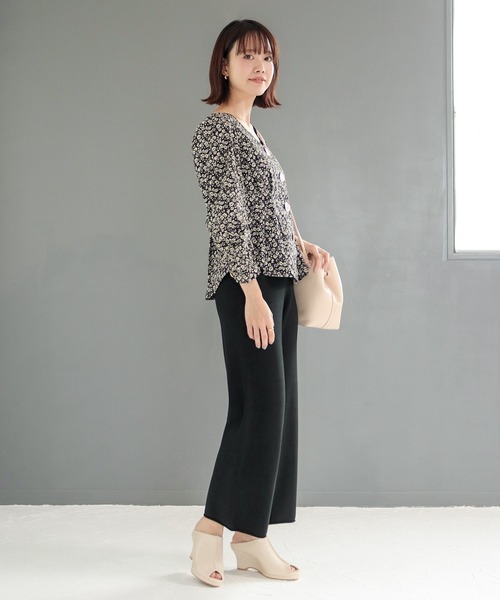 SESTO（セスト）の「パフスリーブメタル釦ブラウス（シャツ/ブラウス・レディース・カーキ/ベージュ/ブラック/ホワイト・M）」の18枚目の写真