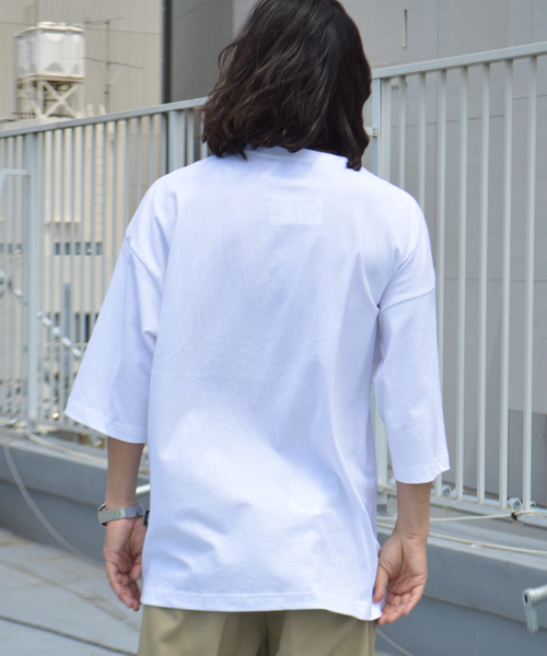 VANS(バンズ)の「VANS/ヴァンズ Center OTW Logo S/S T-Shirt(Tシャツ/カットソー・メンズ・ホワイト/ブラック/バイオレット・S/M/L/XL)」の15枚目の写真