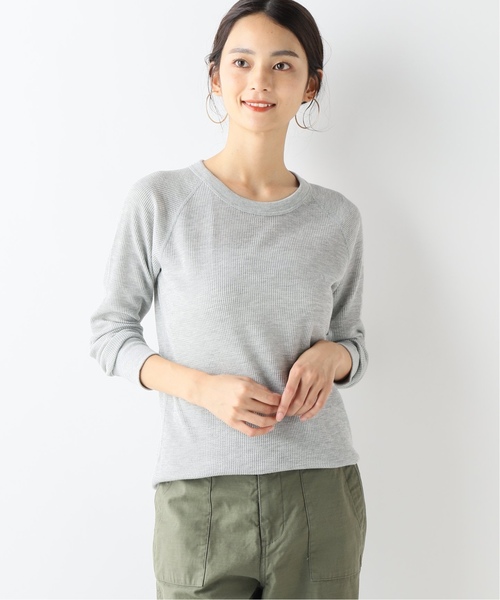 SLOBE IENA(スローブイエナ)の「HANES クルーネックカットソー(Tシャツ/カットソー・レディース・ブラック/グレー/アイボリー・FREE)」の3枚目の写真