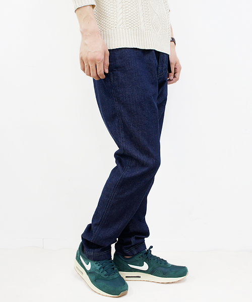 CIAOPANIC(チャオパニック)の「【GRAMICCI×indigos(グラミチ×インディゴス)】デニムテーパードパンツ(デニムパンツ・メンズ・ブルー/インディゴブルー/ホワイト・SMALL/MEDIUM/LARGE/X-SMALL)」の16枚目の写真