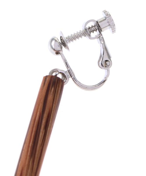 Ungrid（アングリッド）の「ウッドモチーフイヤリング（イヤリング・レディース・イエロー・FREE）」の4枚目の写真