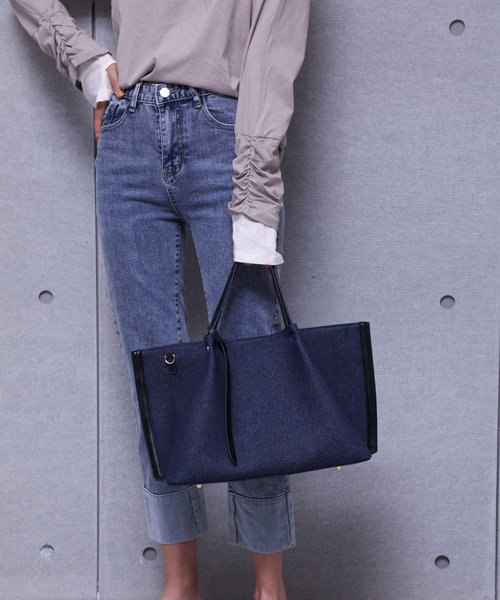 Ungrid アングリッド の Ungrid アングリッド スムースラージトートバッグ トートバッグ Wear