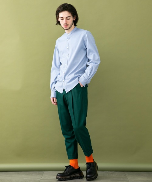 UNITED TOKYO（ユナイテッドトウキョウ）の「シャークスキンバンドカラー（シャツ/ブラウス・メンズ・ホワイト/サックスブルー/グレイッシュベージュ/ブラック・1/2/3）」の8枚目の写真