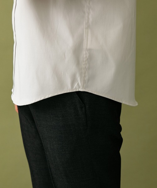 UNITED TOKYO（ユナイテッドトウキョウ）の「シャークスキンバンドカラー（シャツ/ブラウス・メンズ・ホワイト/サックスブルー/グレイッシュベージュ/ブラック・1/2/3）」の19枚目の写真