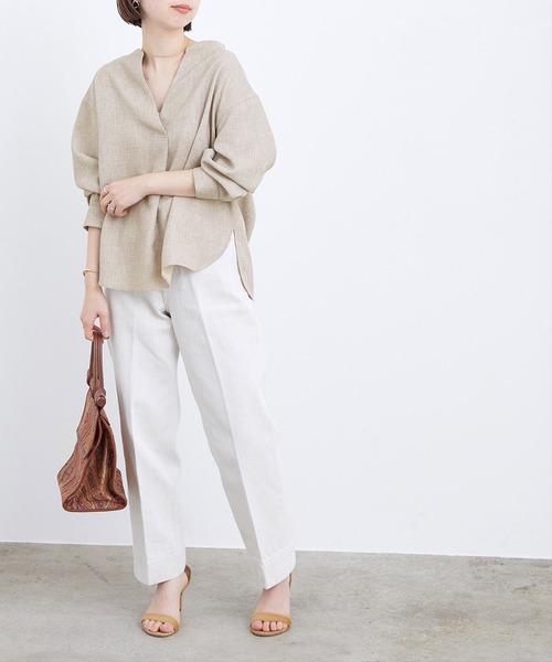 ADAM ET ROPE'（アダムエロペ）の「ツイルスキッパーブラウス（シャツ/ブラウス・レディース・ベージュ/ブラック・FREE）」の17枚目の写真