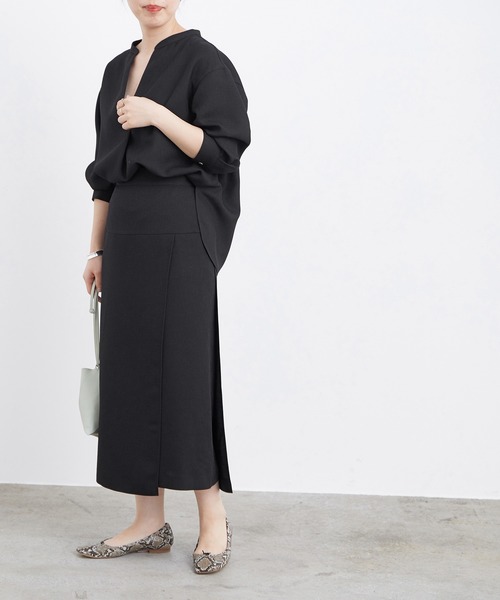 ADAM ET ROPE'（アダムエロペ）の「ツイルスキッパーブラウス（シャツ/ブラウス・レディース・ベージュ/ブラック・FREE）」の8枚目の写真