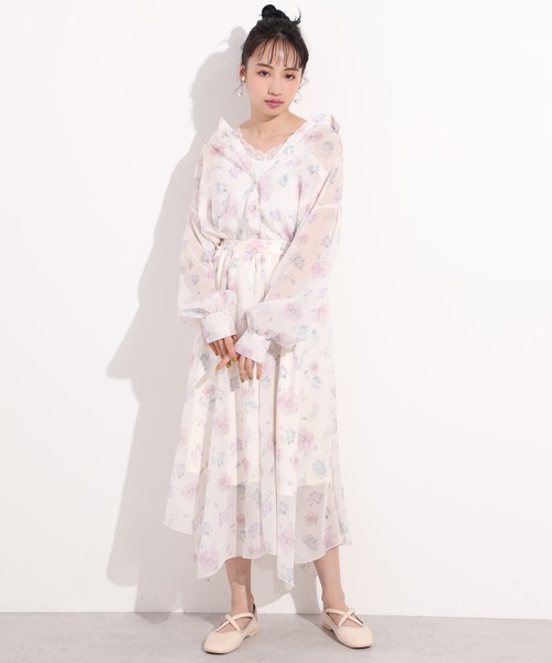 one after another NICE CLAUP（ワンアフターアナザーナイスクラップ）の「オリジナルフラワープリントシャツ（シャツ/ブラウス・レディース・ピンク/ブルー・FREE）」の9枚目の写真