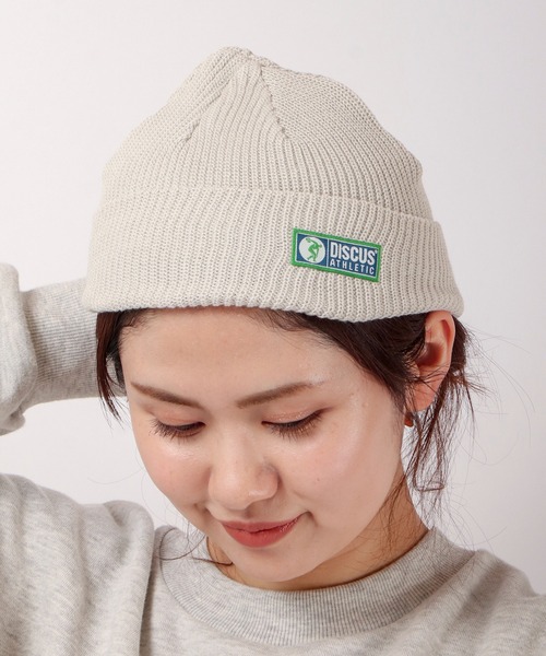 DISCUS（ディスカス）の「【DISCUS】ワンポイント ショートニットキャップ（ニットキャップ/ビーニー・メンズ・ライトイエロー/ネイビー/ライトピンク/オフホワイト/グレー/ブラック/ダークオレンジ/イエロー/ライトパープル/レッド/ライトブルー/グリーン・FREE）」の4枚目の写真