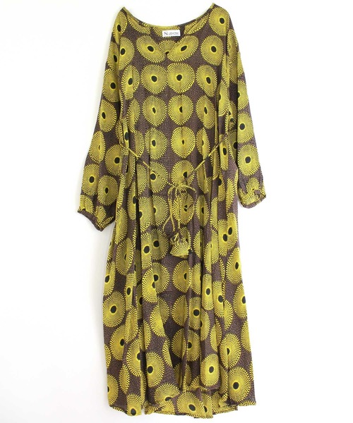 RNA-N（アールエヌエーエヌ）の「D1507 アフリカンプリントワンピース（ワンピース・レディース・パープル/ブラウン/レッド・MEDIUM）」の2枚目の写真