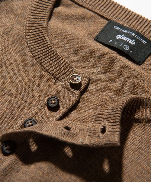 glamb(グラム)の「Creed henry rum knit / クリードヘンリーラムニット(ニット/セーター・メンズ・ホワイト/ベージュ/グレー/ブラック・L/M/S)」の9枚目の写真