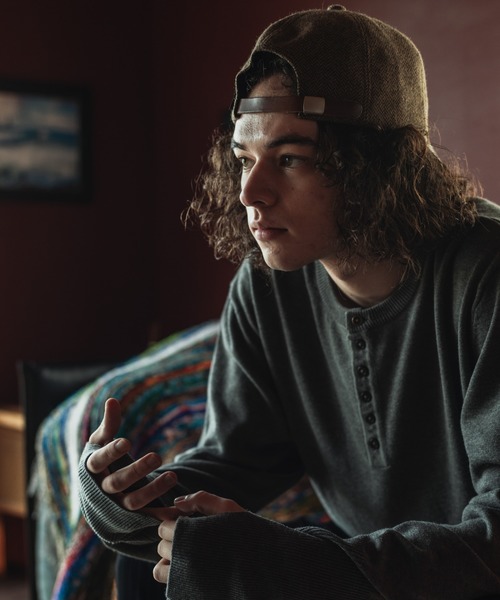 glamb(グラム)の「Creed henry rum knit / クリードヘンリーラムニット(ニット/セーター・メンズ・ホワイト/ベージュ/グレー/ブラック・L/M/S)」の22枚目の写真