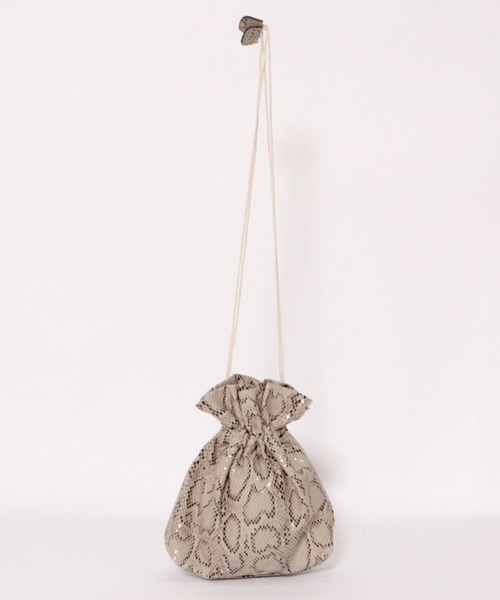 archives（アルシーヴ）の「イージー巾着（ショルダーバッグ・レディース・ブラック/ベージュ/パイソン・FREE）」の3枚目の写真