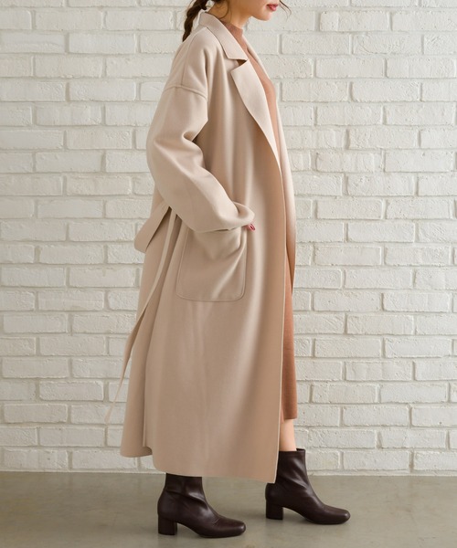 SpRay(スプレイ)の「Wフェイスベルト付きサイドスリットコート(ダウンジャケット/コート・レディース・グリーン/アイボリー/モカ/ライトベージュ/ブルー/ブラック・FREE)」の2枚目の写真