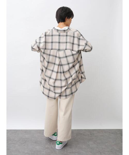 AMERICAN HOLIC（アメリカンホリック）の「バックタックとろみシャツチュニック　＊（シャツ/ブラウス・レディース・その他9/ストライプ/ホワイト系その他6/ホワイト系その他7・FREE）」の11枚目の写真