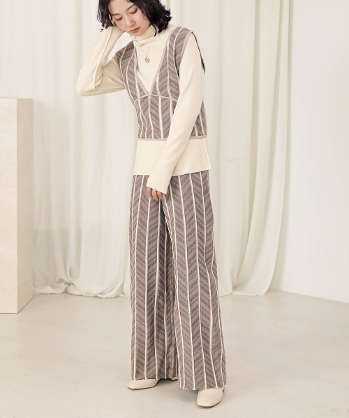 Bab（バブ）の「【WEB限定】ヘリンボーンジャガードニットパンツ（その他パンツ・レディース・ブラック/ベージュ/モカ・FREE）」の5枚目の写真