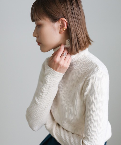 select MOCA（セレクトモカ）の「ラインデザインイヤーカフ（イヤーカフ・レディース・シルバー/ゴールド・FREE）」の8枚目の写真