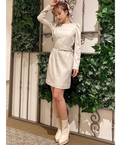 RESEXXY（リゼクシー）の「フェイクレザーショートブーツ（ブーツ・レディース・ブラック/アイボリー/モカ・SMALL/MEDIUM/LARGE）」の8枚目の写真